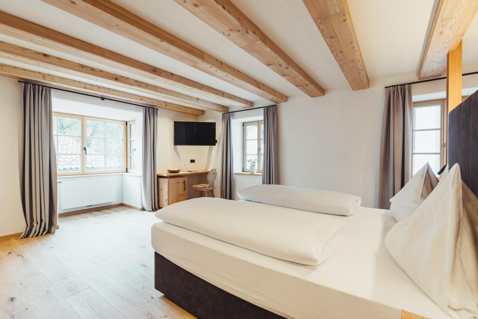 Hotel Schmuckhof Кьюза Номер фото